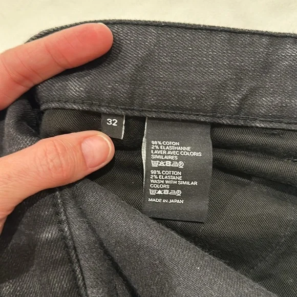 Like new vintage black Celine mens jeans, size 32.